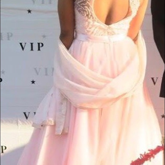 Beautiful light pink prom dress - Picture 3 of 3